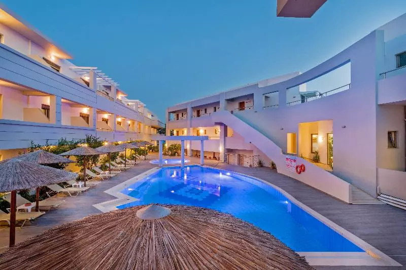 ホテル Delfina Boutique