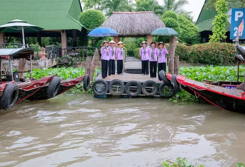 هتل Mekong Lodge Resort
