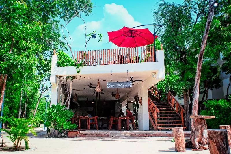 هتل Niik Tulum
