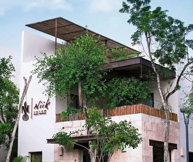 هتل Niik Tulum