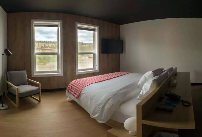 Hotelli Raven Inn Whitehorse