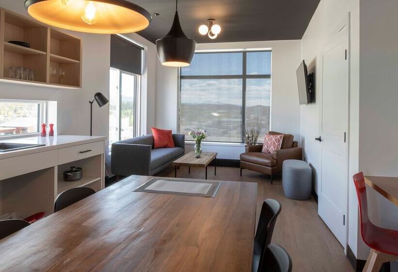 Otel Raven Inn Whitehorse