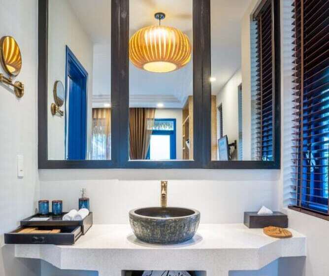 L'azure Resort And Spa