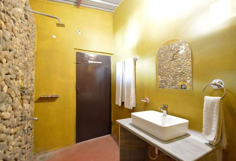 منتجع Bagh Dera Camp