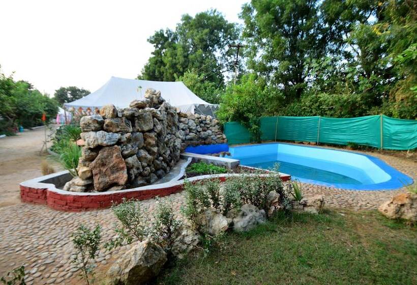 منتجع Bagh Dera Camp