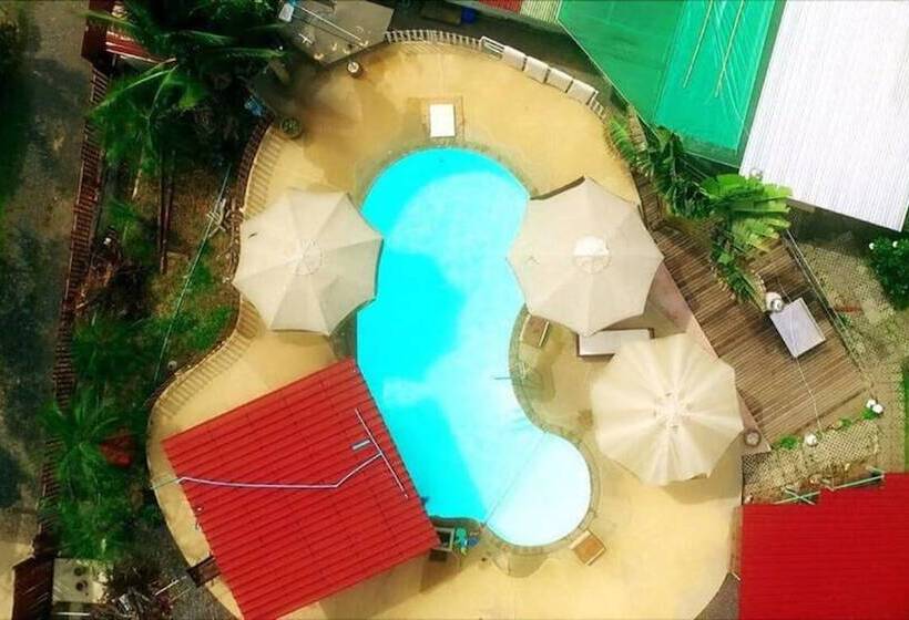 호텔 Bamboo Hideaway Samui Resort