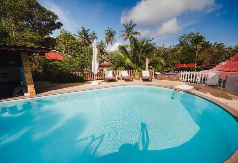 호텔 Bamboo Hideaway Samui Resort