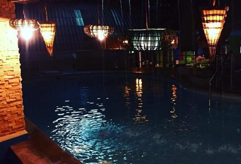 호텔 Bamboo Hideaway Samui Resort