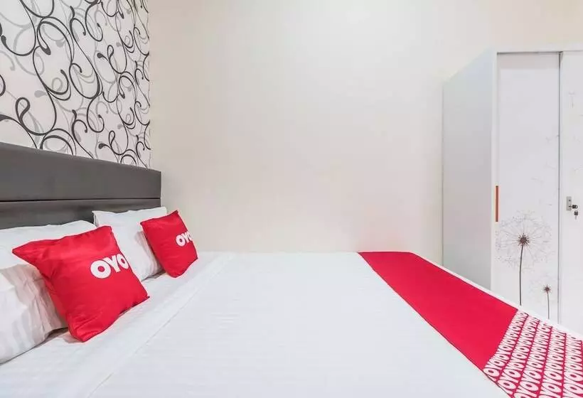 ホテル Reddoorz Syariah Near Green Park Jatiwarna