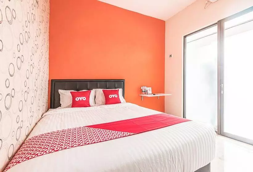 ホテル Reddoorz Syariah Near Green Park Jatiwarna