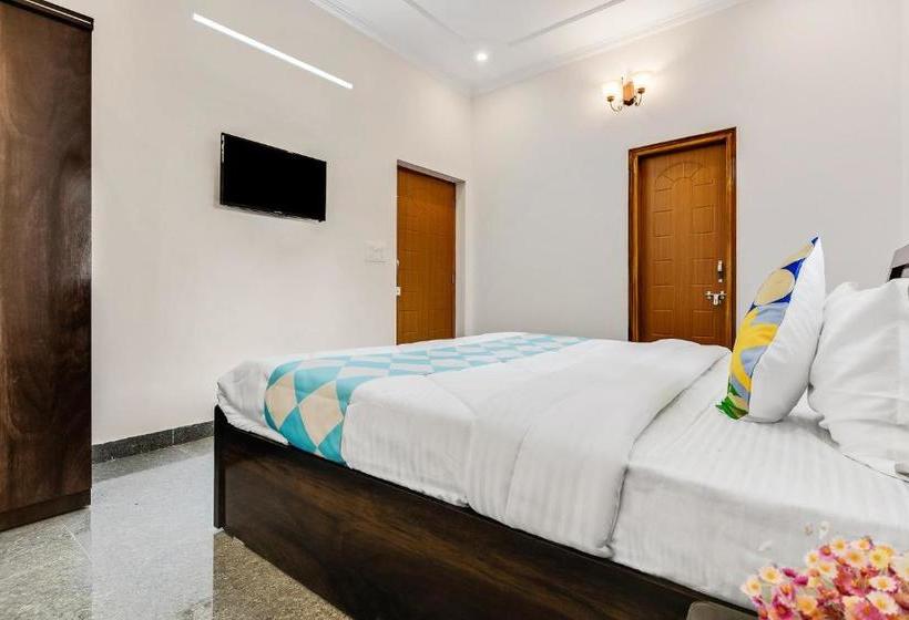 Pensionat Oyo Home 49287 Modern Stay Premnagar