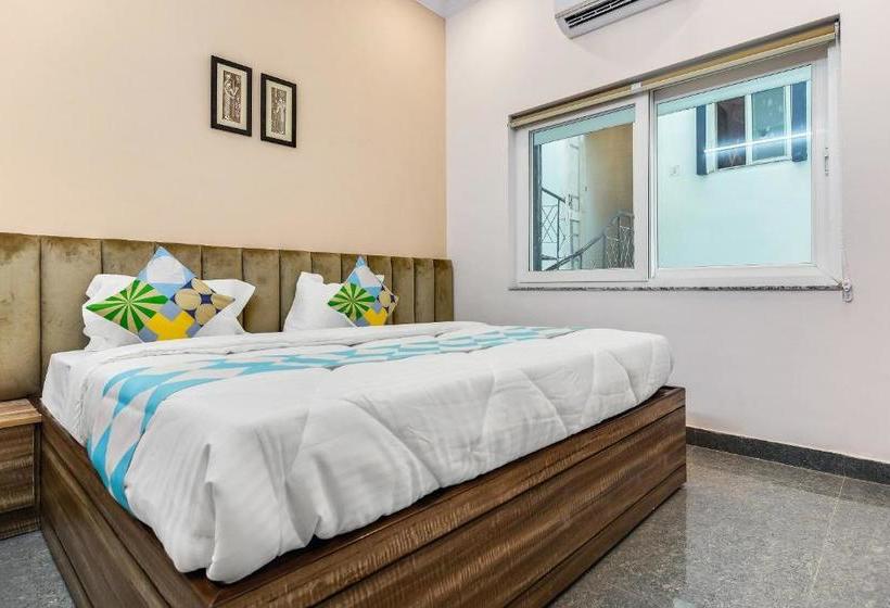 Pensionat Oyo Home 49287 Modern Stay Premnagar