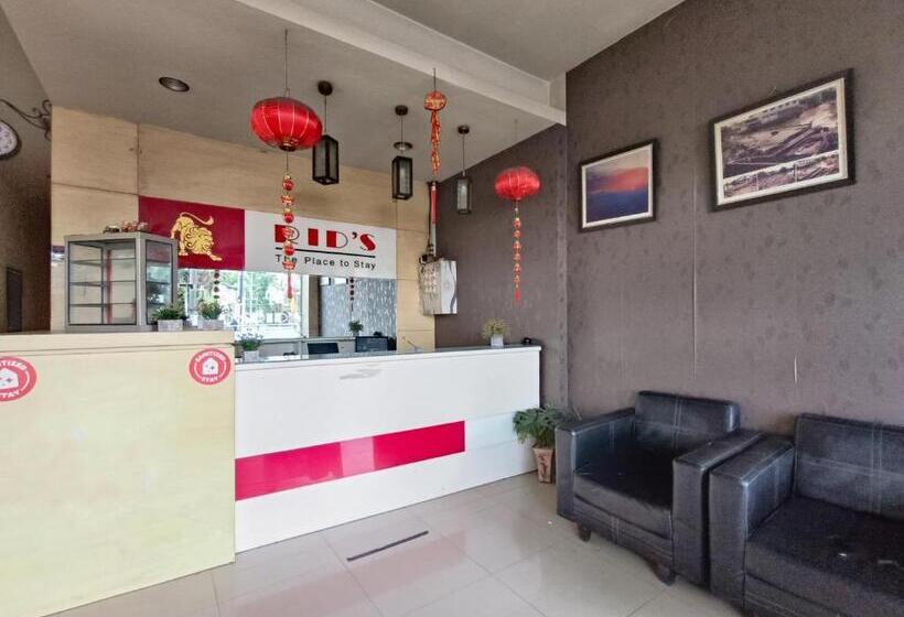 Reddoorz At Rids Hotel Manado