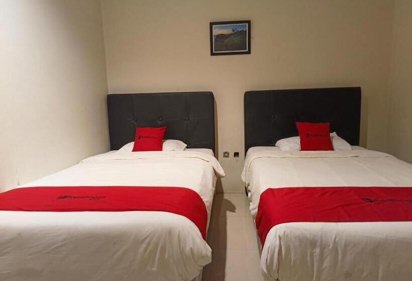 Reddoorz At Rids Hotel Manado
