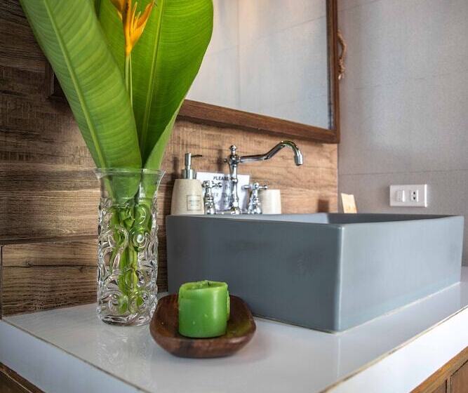 Ahana Resort El Nido