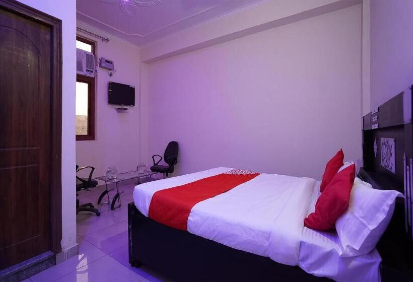 Отель Oyo 49403 Osaka Inn