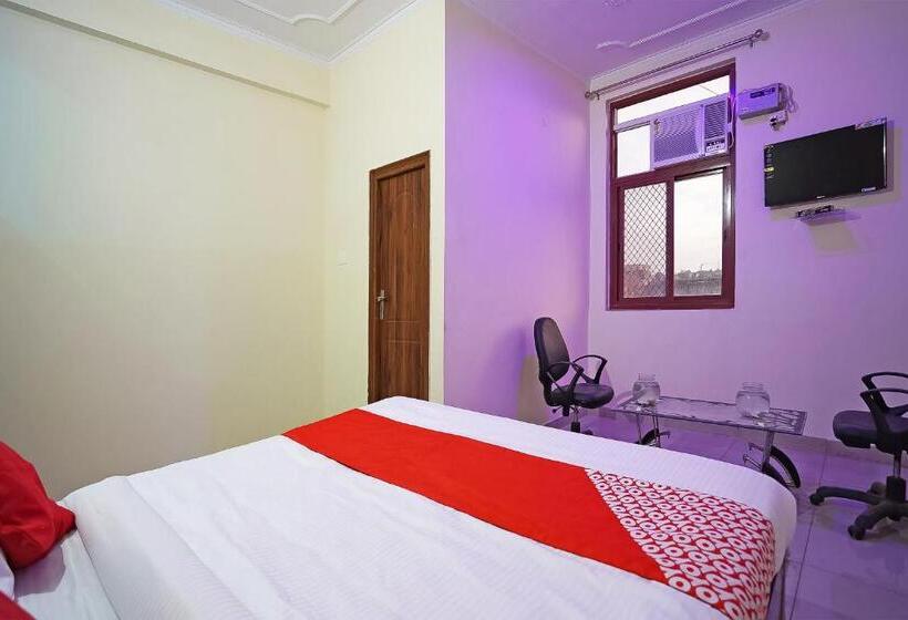 Отель Oyo 49403 Osaka Inn