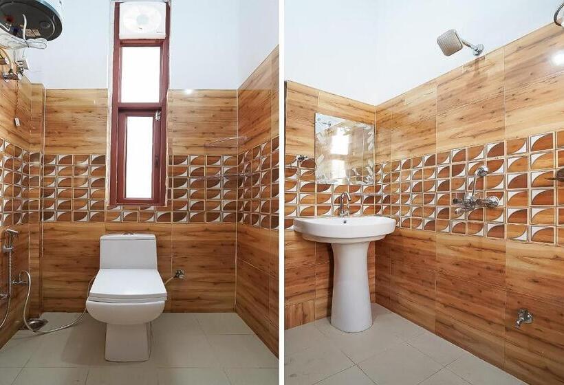 Отель Oyo 49403 Osaka Inn