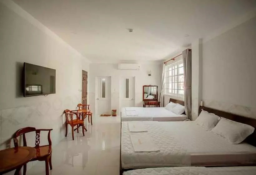 هتل Phu Hong