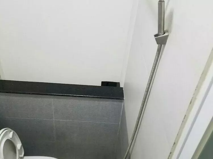 Natural House Hostel