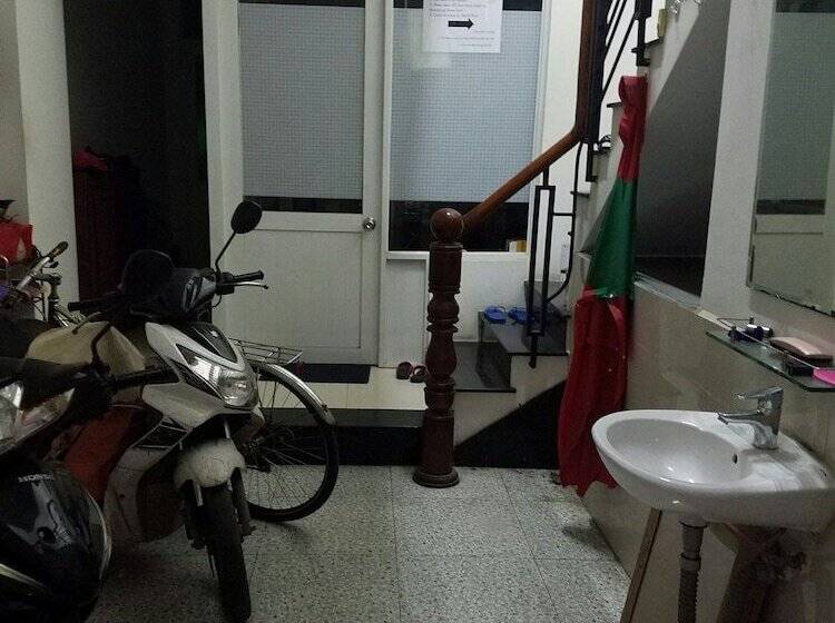 Natural House Hostel