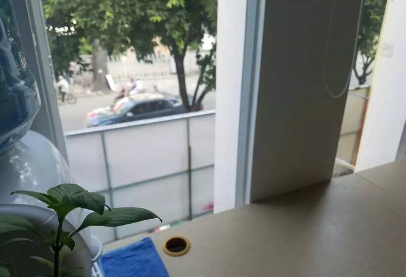 Natural House Hostel