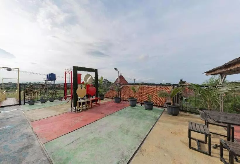 ペンション Reddoorz Resort Syariah @ Jaya Tirta Abadi