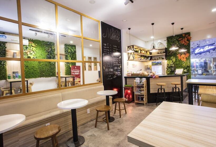 We House Hotel Ben Thanh Hostel