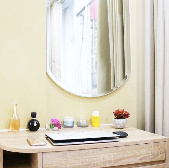 We House Hotel Ben Thanh Hostel