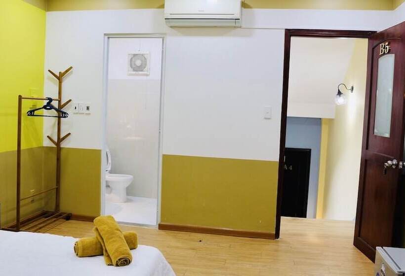 We House Hotel Ben Thanh Hostel