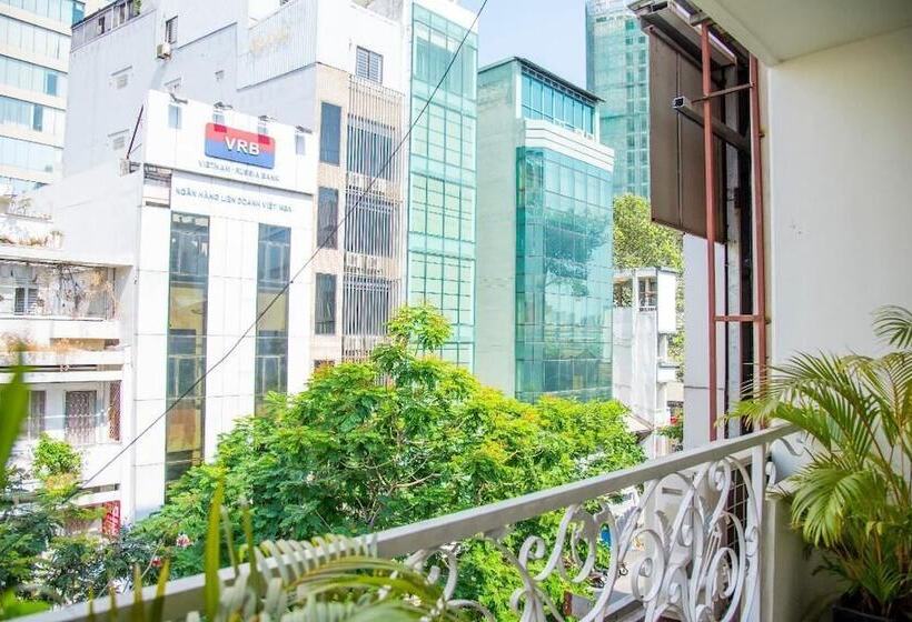 We House Hotel Ben Thanh Hostel