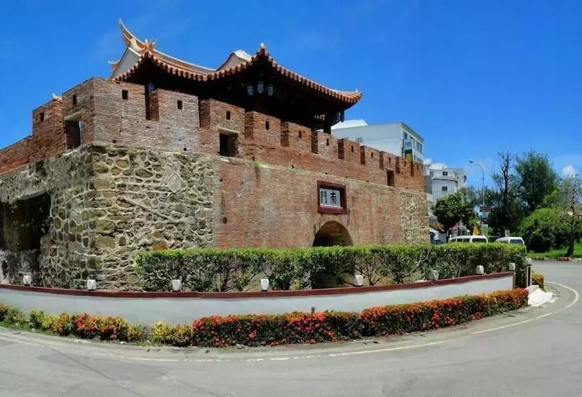 تختخواب و صبحانه Taiwan Dive Resort Hostel
