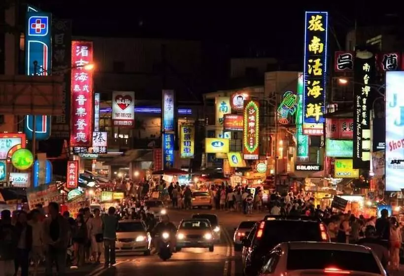 تختخواب و صبحانه Taiwan Dive Resort Hostel