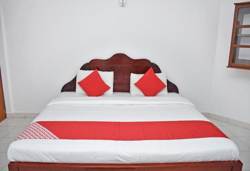 בית מלון כפרי Oyo 341 Glenfield Resort