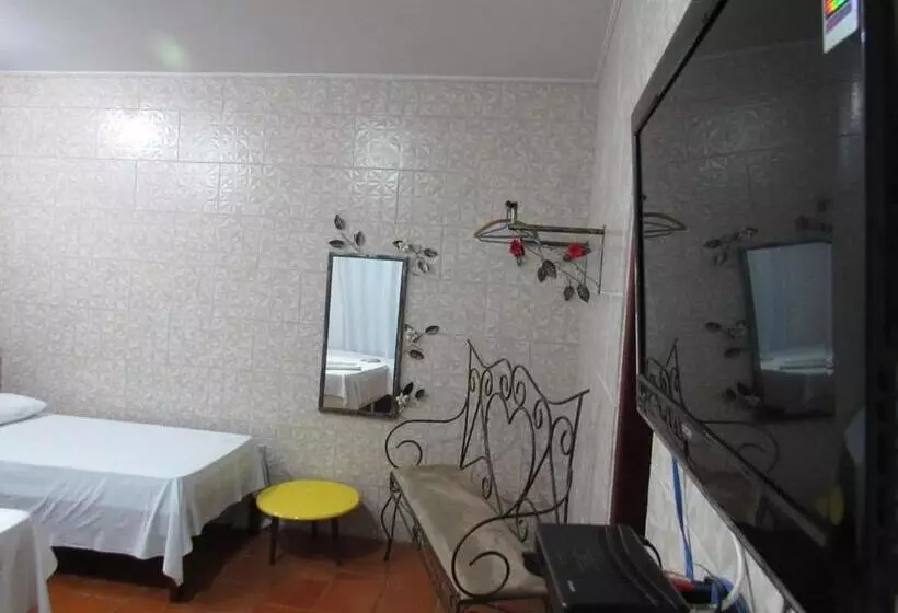 Hotelli Pousada Sol De Verão