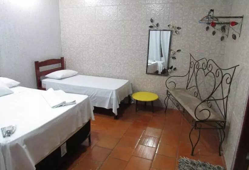 Hotelli Pousada Sol De Verão