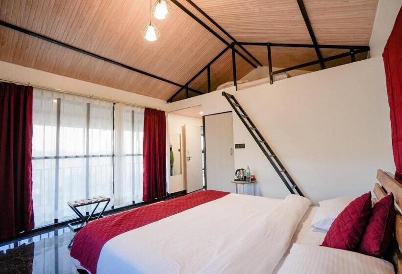 אתר נופש The Hillside Cottages