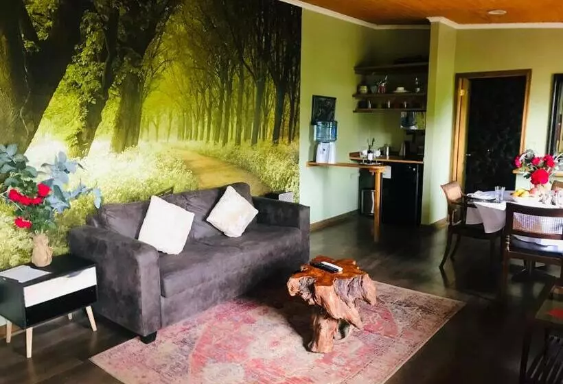 Aamiaismajoitus (B&B) Strip Center Suites By Casona Lo Aguirre