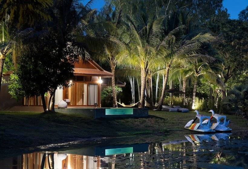 هتل Mane Family Vacation