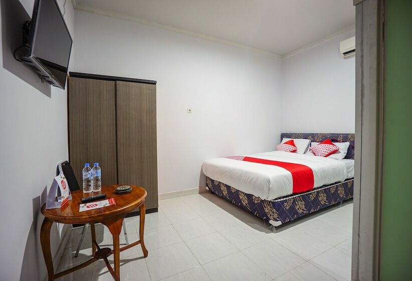 فندق Oyo 1545 Bs Residence