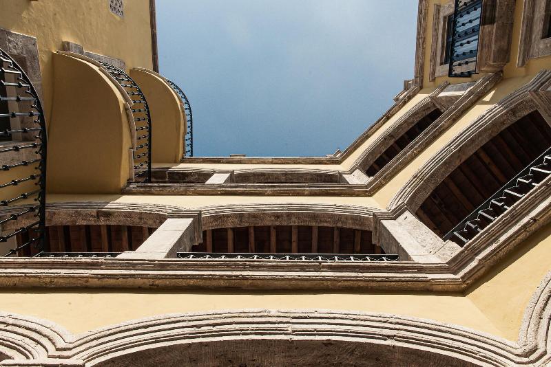 The Essentia Hotel Sma