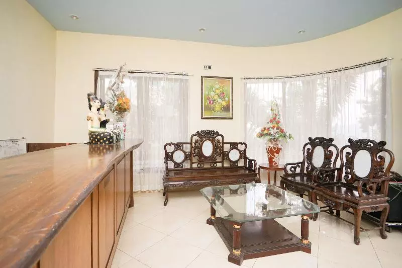 Hotelli Bumi Bermi Permai Near Bermi Eco Park Mitra Reddoorz