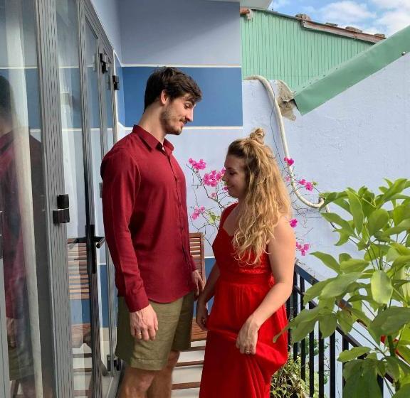 هتل Cherry Garden Homestay