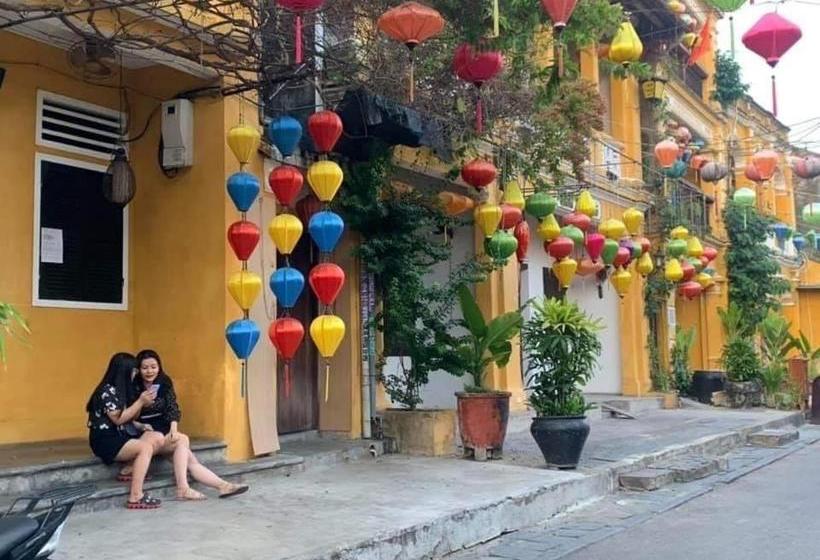 هتل Cherry Garden Homestay