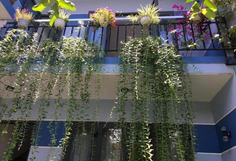 هتل Cherry Garden Homestay