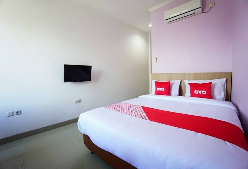 فندق Oyo 1573 Mahera Residence