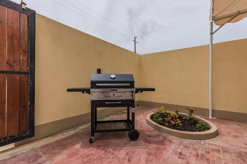 هاستل Rooi Santo Apartments