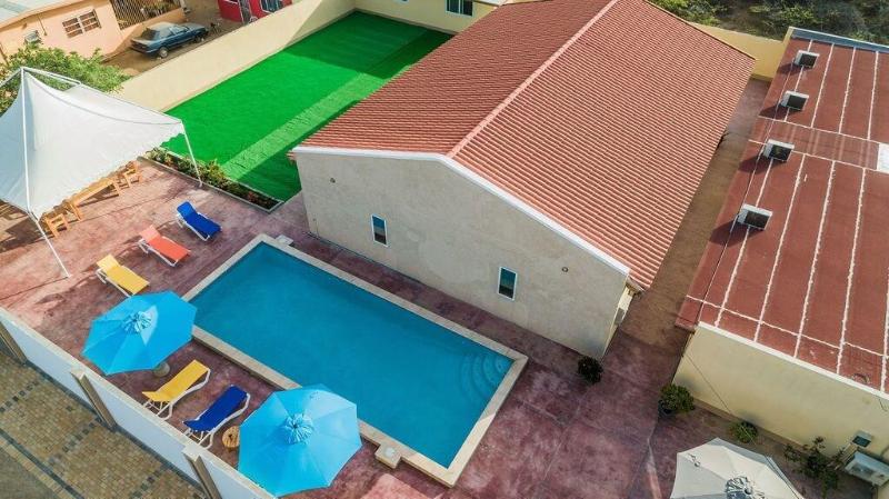 هاستل Rooi Santo Apartments