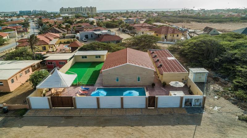 هاستل Rooi Santo Apartments