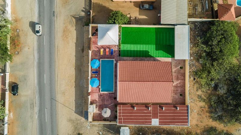 هاستل Rooi Santo Apartments